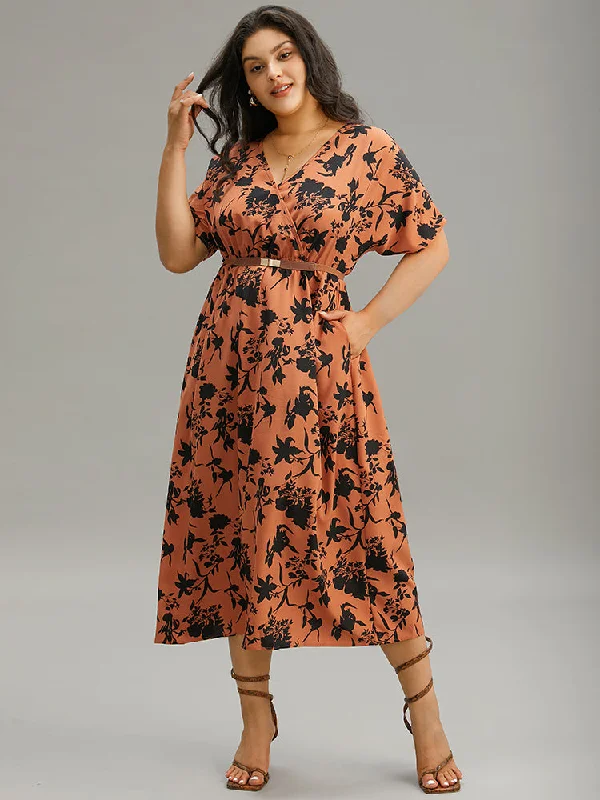 Plus size dresses for wide hips fit nicely -Silhouette Floral Print Surplice Neck Elastic Waist Dress