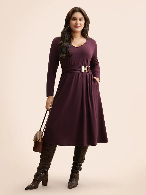 Plus size dresses for celebrations shine with style -Solid Metal Detail Midi Dress