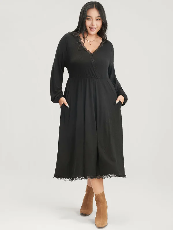 Plus size dresses with durable fabrics endure wear -Solid Lantern Sleeve Pocket Lace Trim Wrap Dress