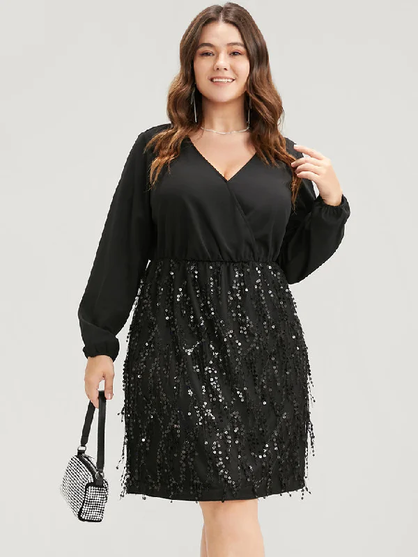 Plus size dresses with soft skirts feel light -Solid Patchwork Wrap Sequin Tassel Detail Dress