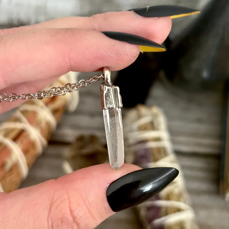 Beautiful necklaces and pendants with moonstone for an ethereal, mystical appearance-Dainty Raw Clear Quartz Necklace in Silver/ Foxlark Collection