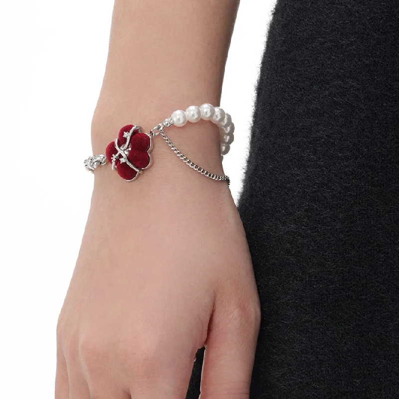 Casual T-Shirts for Everyday Wear -Women's Grunge Flocking Floral Pearl Bracelet