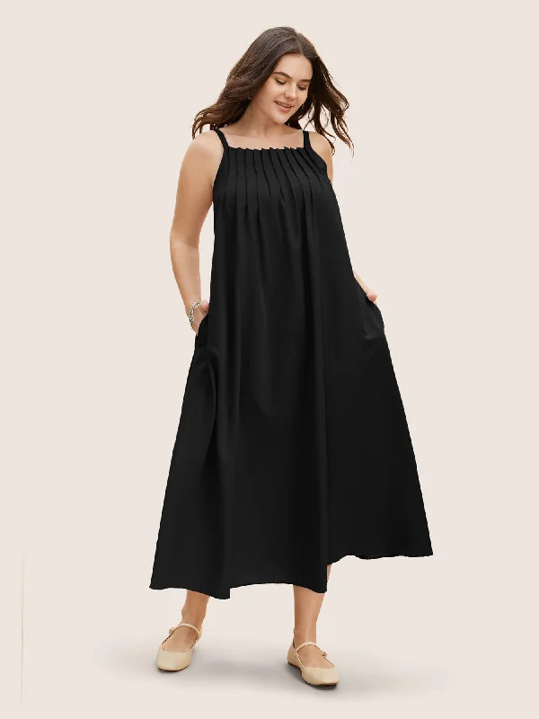 Plus size dresses for stylish looks stay cool -Cotton Plain Pleated Loose Fit Cami Dress