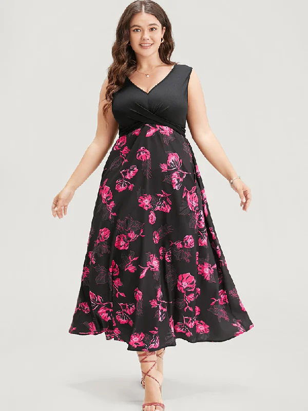 Plus size dresses featuring satin finishes feel smooth -Floral Patchwork Twist Front Pocket Flutter Tank Dress