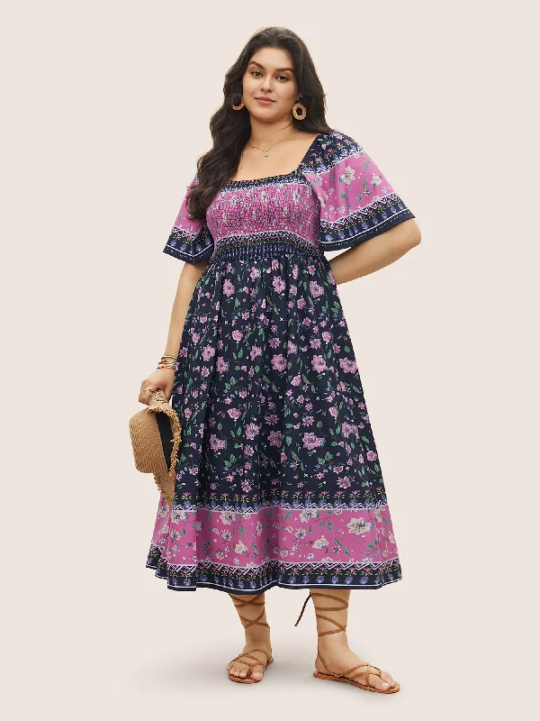 Plus size dresses with matte finishes stay subtle -Ditsy Floral Shirred Patchwork Ruffle Sleeve Dress