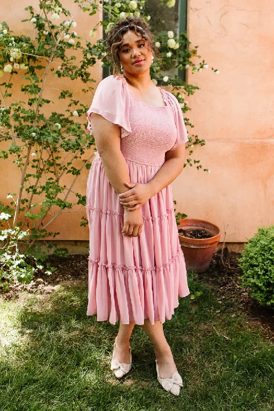 Plus size dresses with classic vibes never age -Ellie Dress in Blush Chiffon