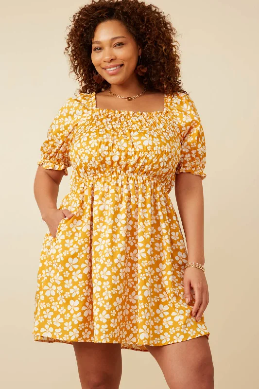 Plus size dresses with wrap fronts fit well -Floral Square Neck Loose Smocked Mini Dress