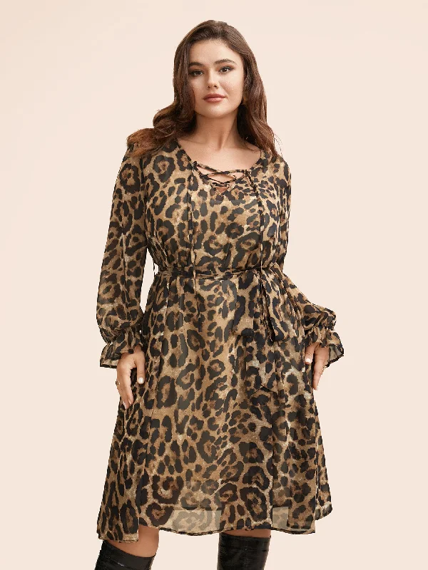 Plus size dresses featuring glitter accents sparkle bold -Leopard Print Lace Up Lantern Sleeve Dress