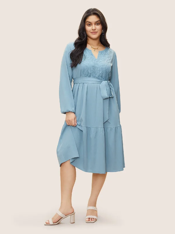 Plus size dresses with soft linings pamper skin -Geometric Hollow Out Notched Ruffle Layered Hem Dress