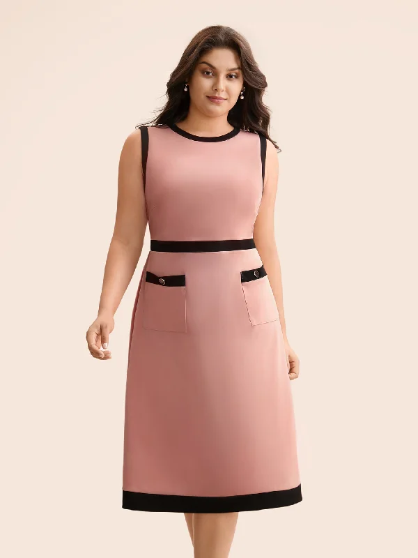 Plus size dresses with stretch panels move freely -Contrast Button Detail Tank Dress