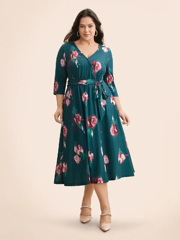 Plus size dresses featuring sequined tops glitter bright -Overlap Collar Floral Midi Dress