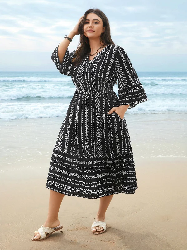 Plus size dresses featuring braided trims are artsy -Geo Print Stretchy-Waist Tiered Skirt Midi Dress