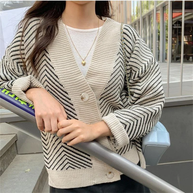 Workout T-Shirts for Fitness Sessions -Striped Oversized Women Cardigan