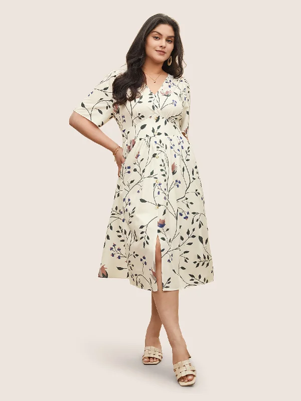 Plus size dresses with stretch panels move freely -Plants Print Elastic Waist Gathered Wrap Dress