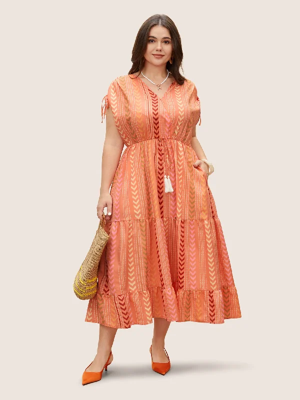 Plus size dresses with sturdy seams last long -Boho Print Wrap Tie Drawstring Dress