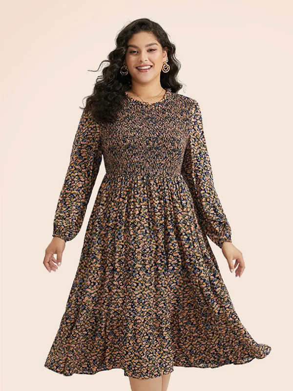 Plus size dresses for cold seasons warm up -Ditsy Floral Shirred Pocket Pleated Frill Trim Dress