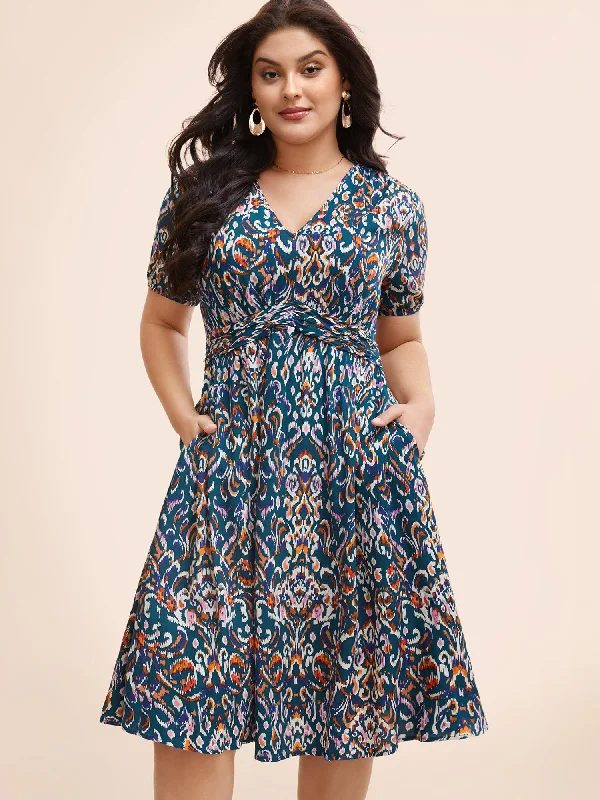 Plus size dresses with sleek necks stay elegant -Bandana Print V Neck Shirred Gathered Dress