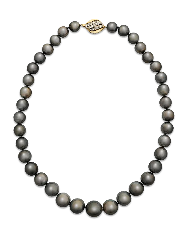 Best necklaces and pendants with opal and gold for a vibrant, luxurious contrast-Black Tahitian Pearl Necklace