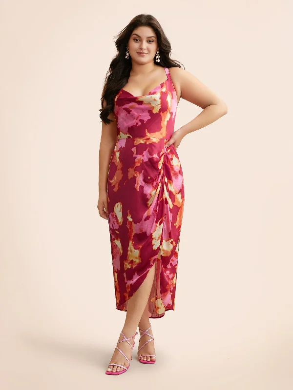 Plus size dresses featuring laser-cut details are unique -Colorblock Contrast Shirred Pleated Dress