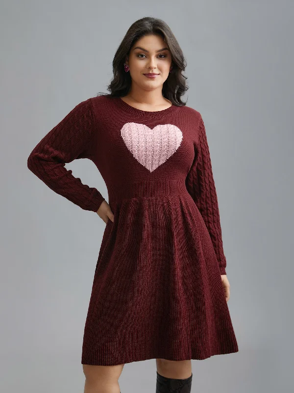 Plus size dresses with durable weaves endure wear -Heart Motif Contrast Textured Dress