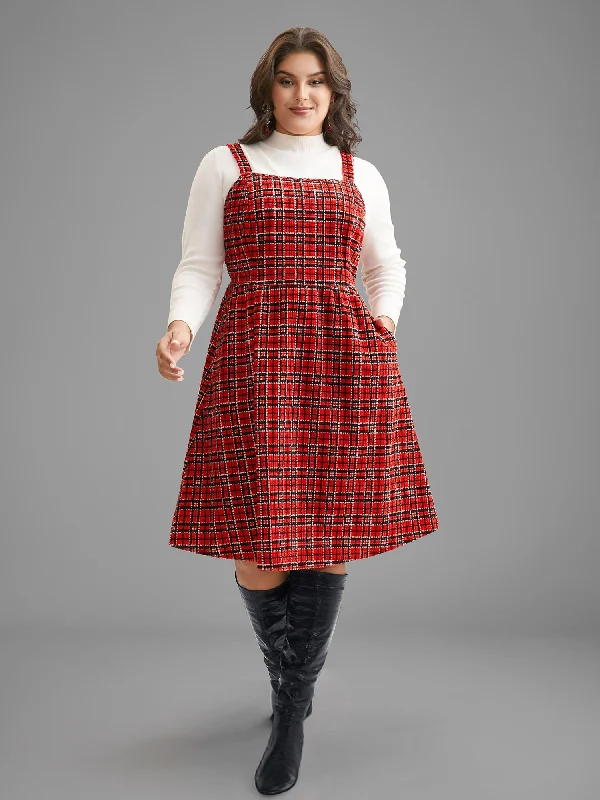 Plus size dresses with breathable fabrics stay cool -Plaid Pinafore Elastic Waist Midi Dress