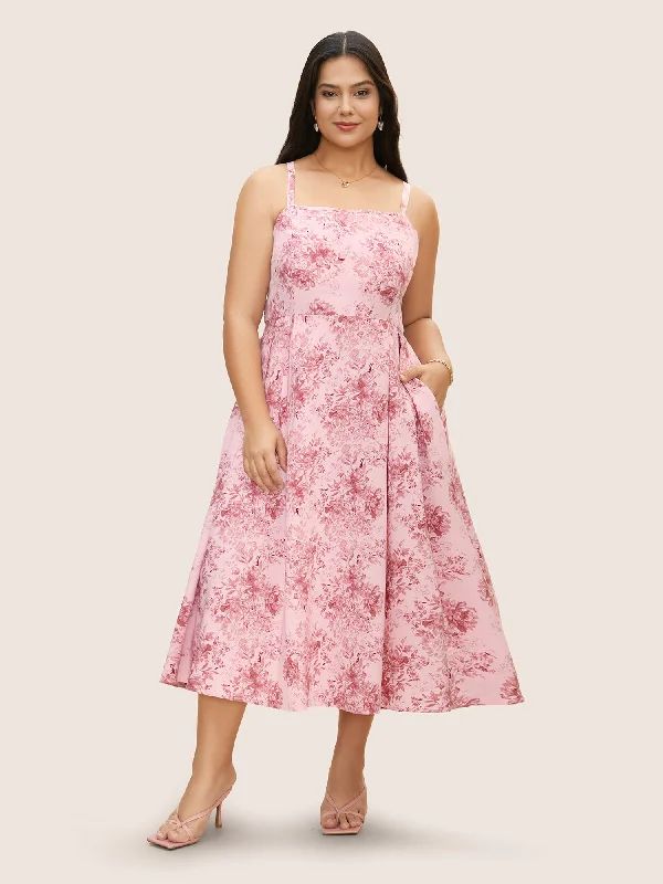 Plus size dresses with lightweight materials feel easy -Floral Print Pleated Shirred Midi Dress